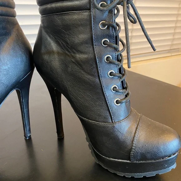 5-inch high heel ankle boots - Picture 3 of 12